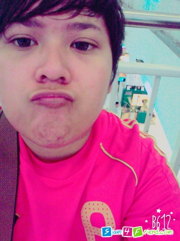 ม่ะมีสาวมากิงไอติมเปงเพิ่ลเลย555