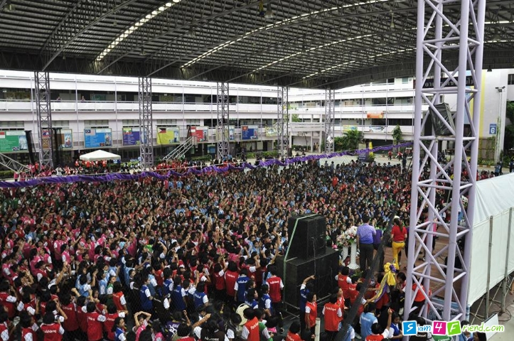 คอนเสิร์ตกีฬาสี รร สตรีชัยภูมิ