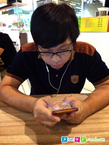 อยู่คนเดียวบางทีก็เหงา แต่เราก็ต้องอยู่ให้ได้ ~~