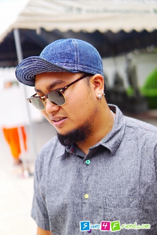 คนง่าย คุยได้หมด ไม่กัดๆ ชอบดื่มน่ะ