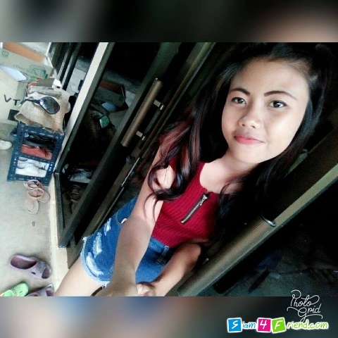 ถึงเราจะดื้อหน่อย แต่เราก็ไม่เคยอ่อยใครน้ะ