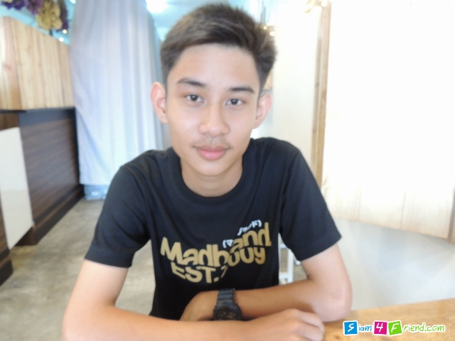 ว่างๆมาคุยกัน ใครมีอารมก้ออคุยได้หมดแหละ line htrae25