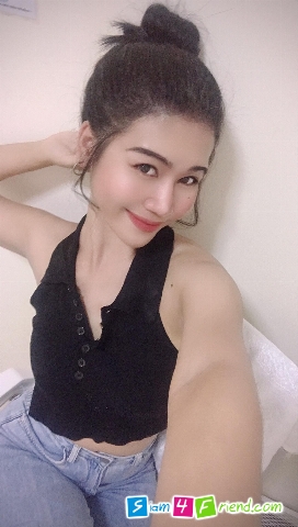 ทักไลน์มาคุยกันหน่อย ID joy__45