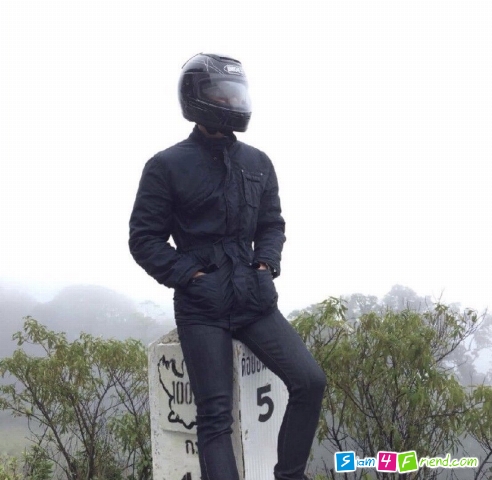 หาพี่ใจดีครับ ในเมืองเชียงใหม่ ชื่อตั้มครับ 26/170/60 หน้าโอ สะอาด หุ่นลีน เอาใจเก่ง นวดได้คับ